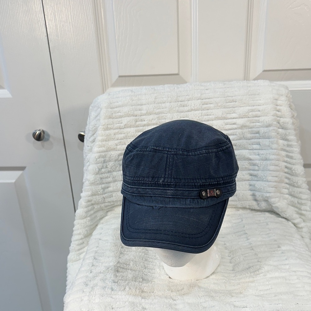 Stylish Navy Blue Men's Cap